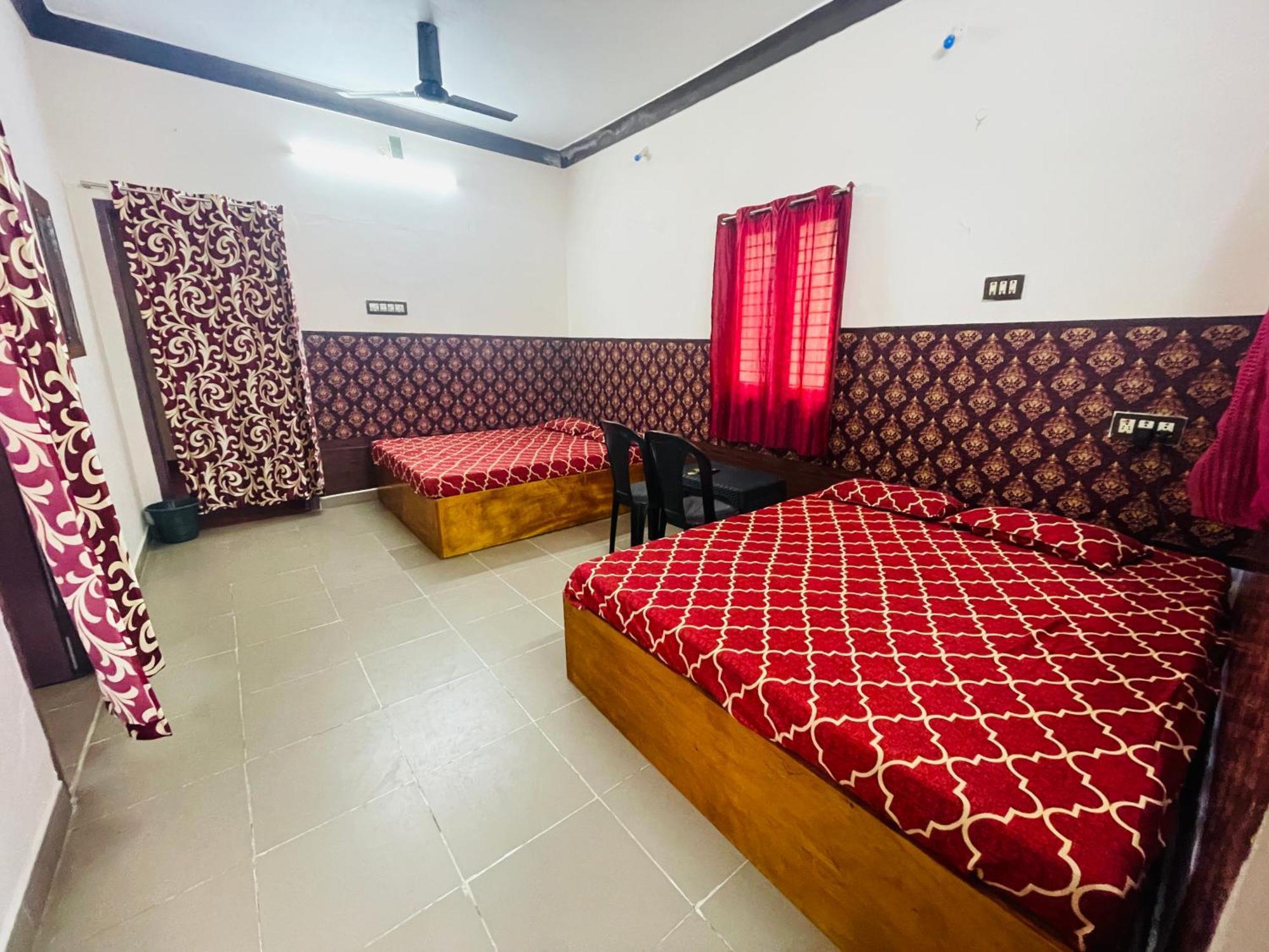 Thirunallar S A Residency Lodge