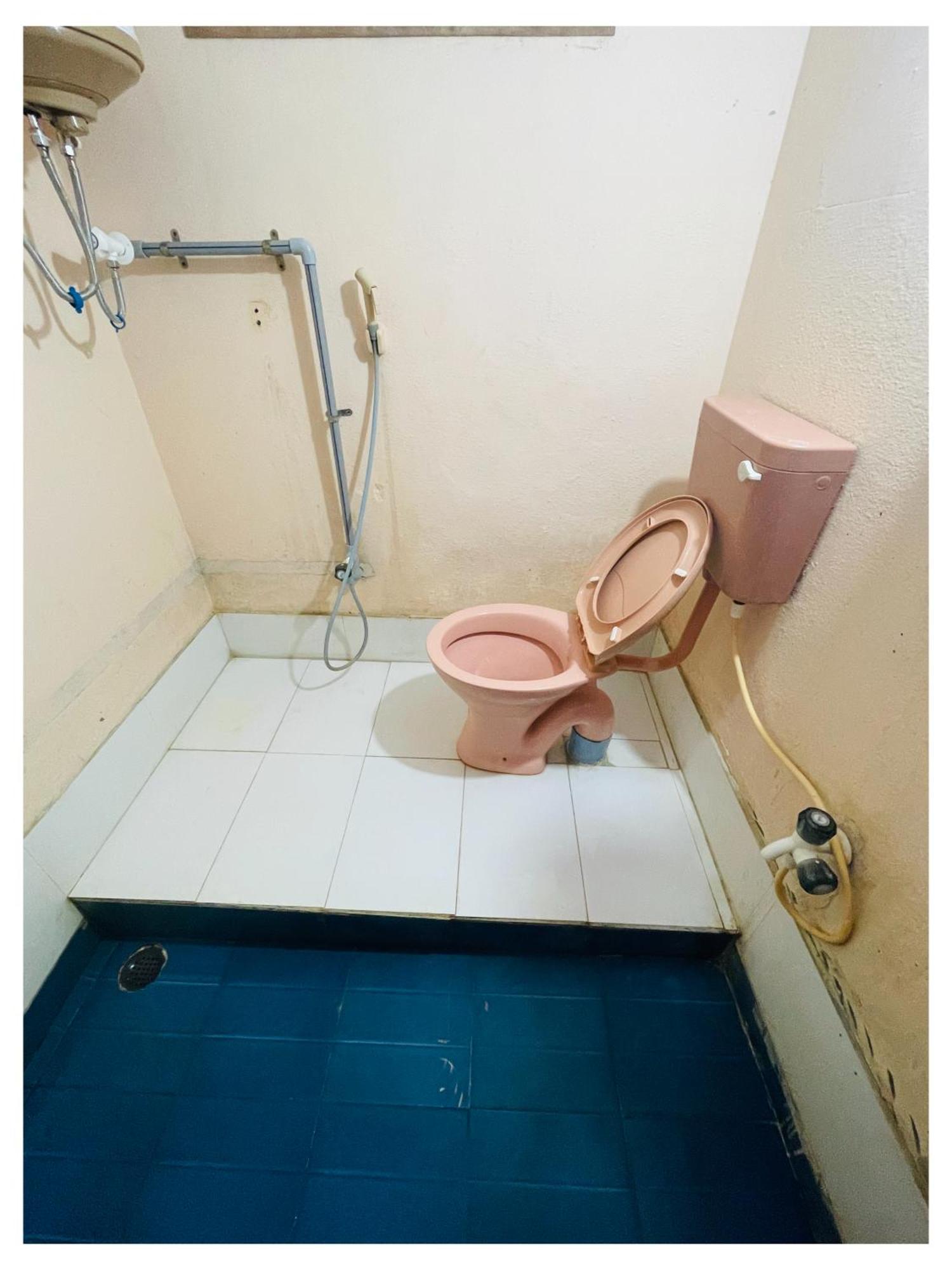 Lodge Thirunallar S A Residency Tirunallar