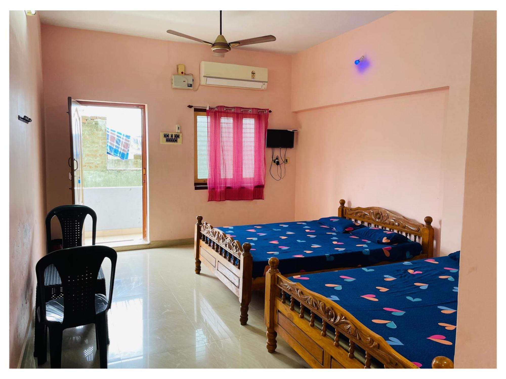 Thirunallar S A Residency *
