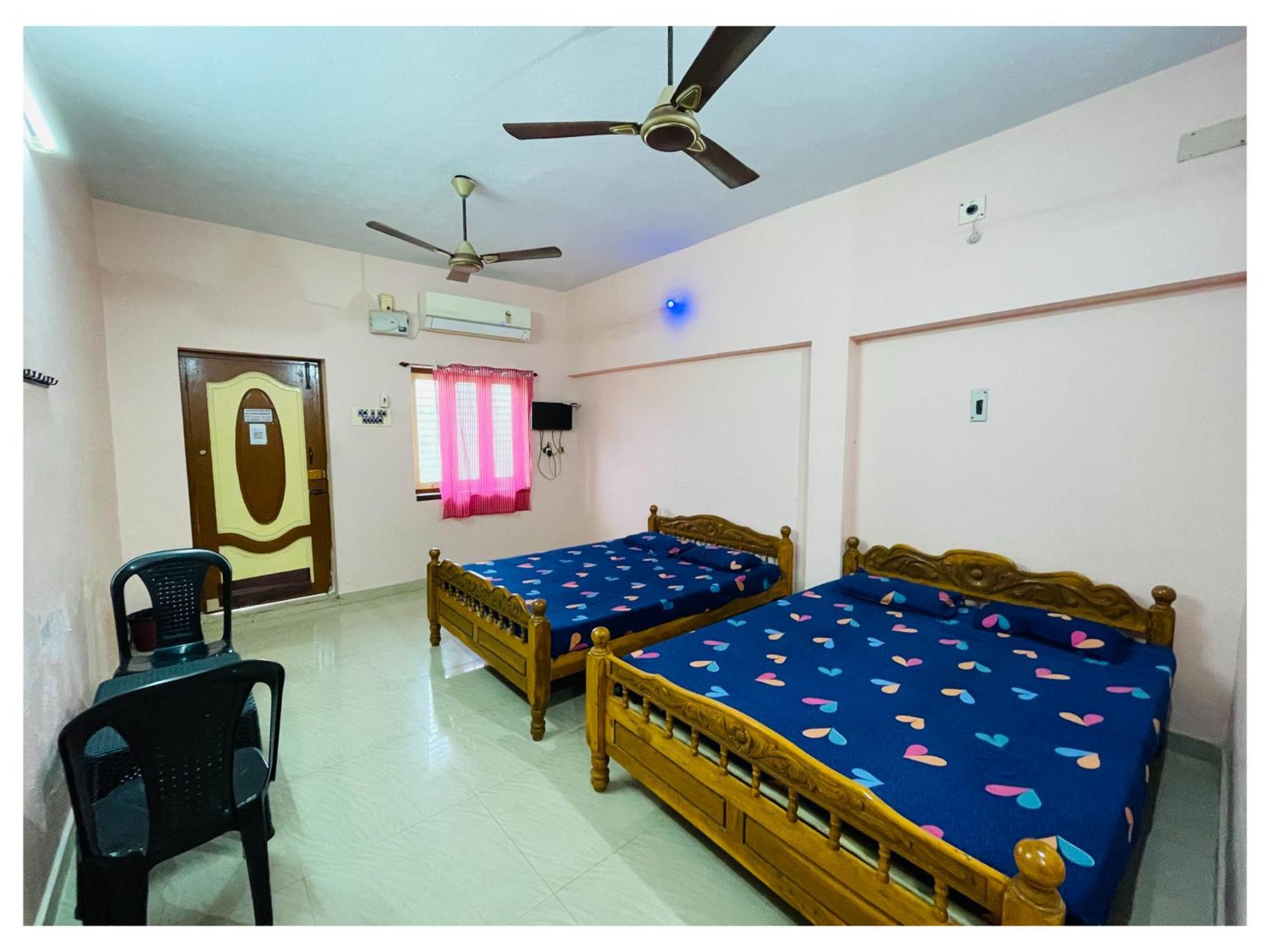 Thirunallar S A Residency